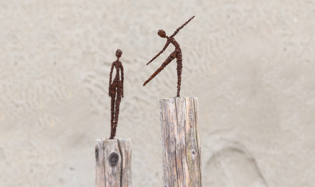 März: Drahttänzerin